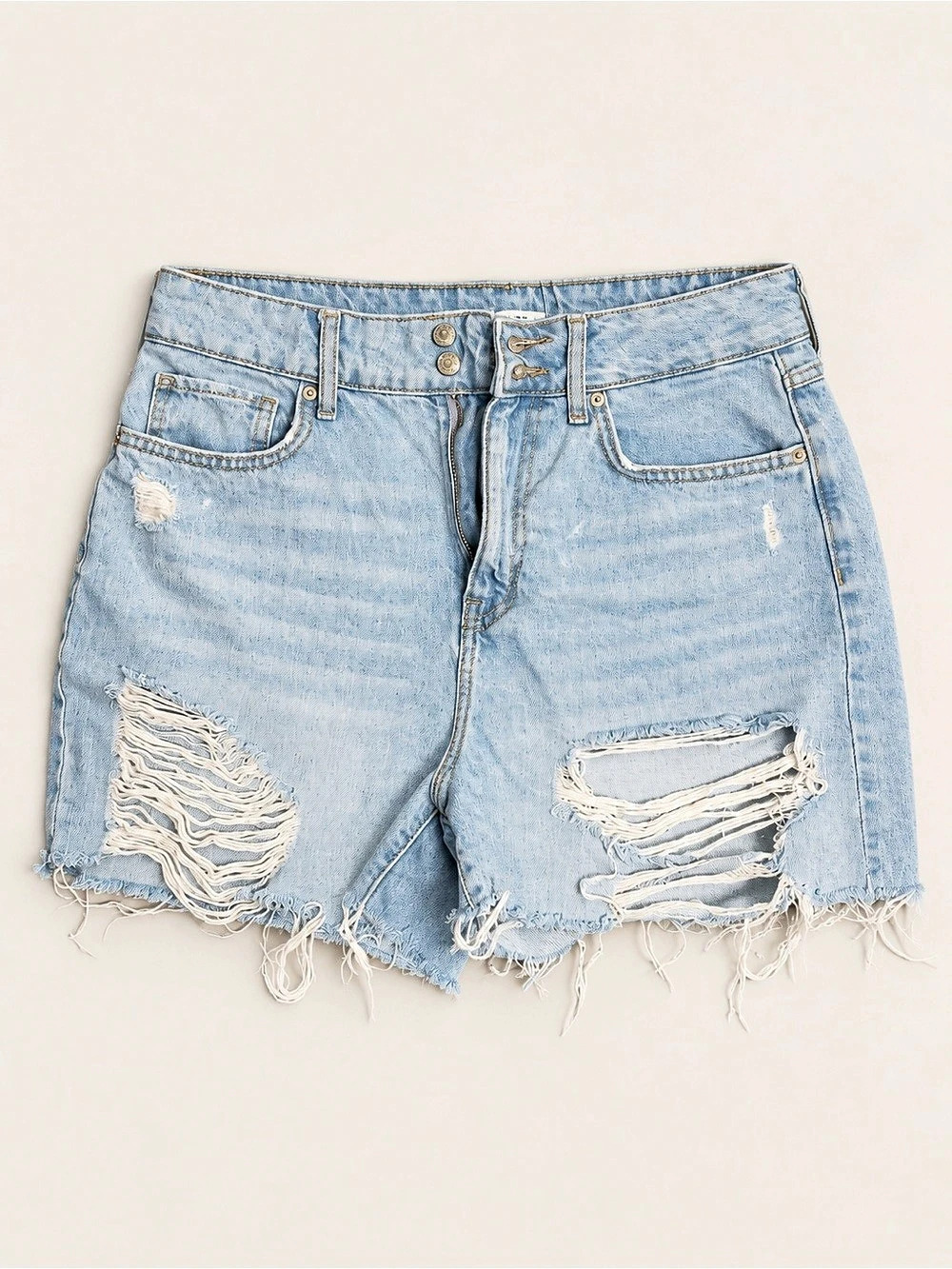 Title: Forever 21 Light-Wash Distressed Cutoff Shorts Size 29
